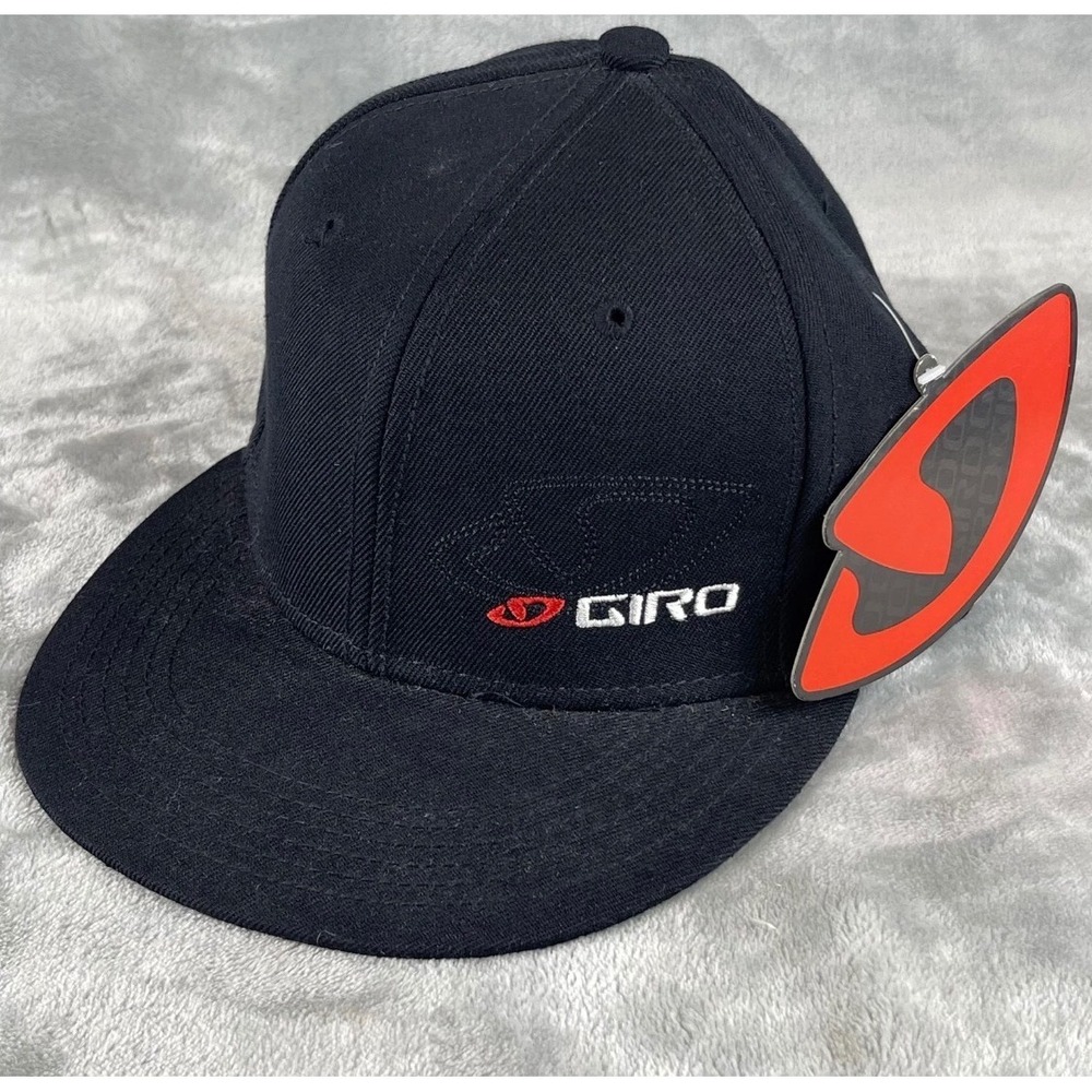 Giro Baseball Cap Hat Mens S/M Black New Flat Brim Embroidered Logo 2004512
